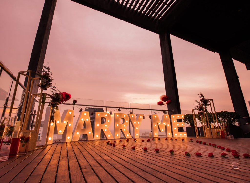 Marry me letter light decoration